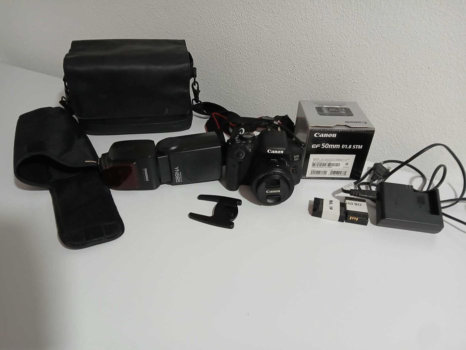 Kit Foto Canon 750D + Obiectiv  (Pachet Complet)