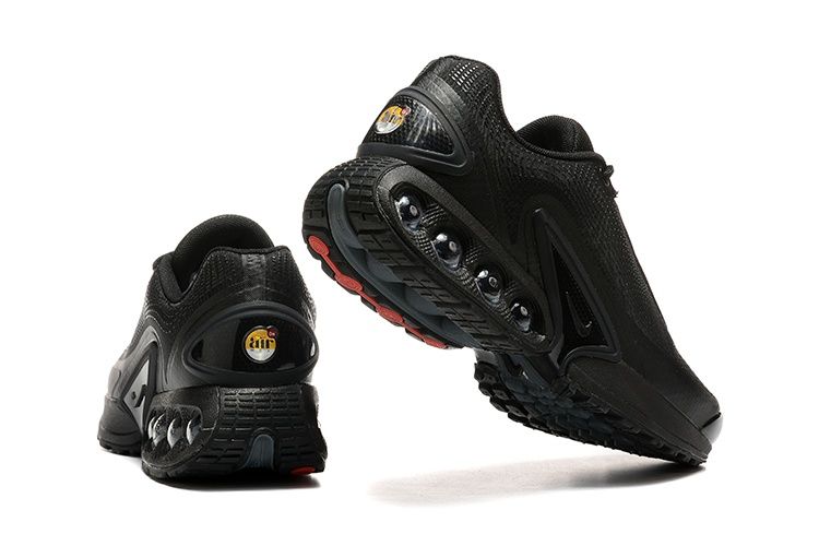 Nike Air Max  DN
