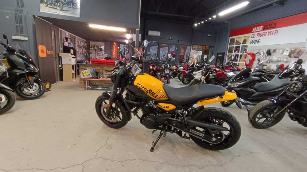 Royal Enfield Guerrilla 450 Top / A2 - PROMO by EST BIKE