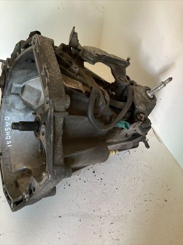 Ръчна скоростна кутия 6-степенна за Nissan Qashqai 1.5 Dci (2010) 7701700545