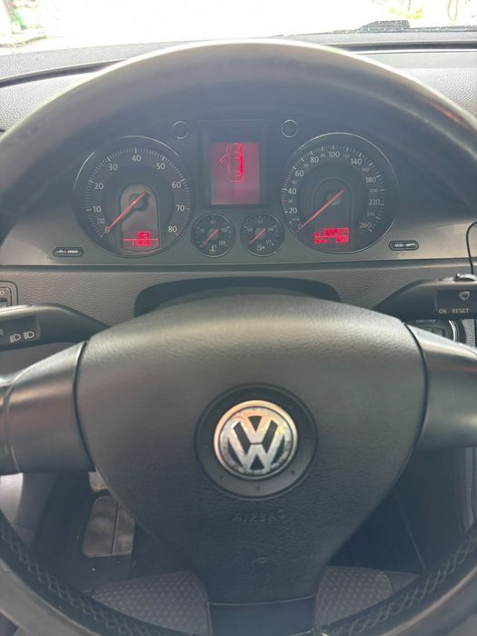 De vânzare passat b6