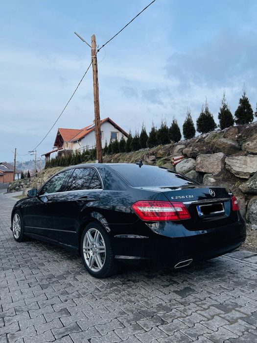 Mercedes-Benz E250 4Matic