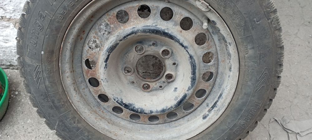 Диски с резиной ,R,15 на Мерседес
