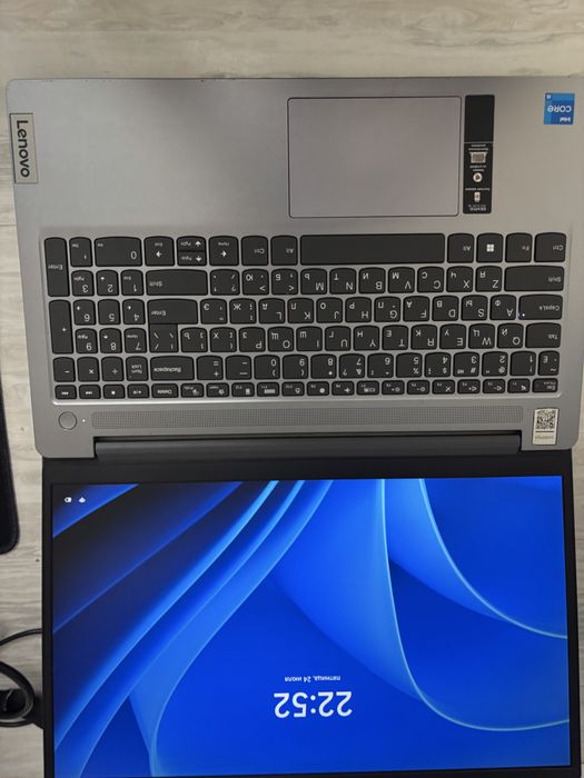Ноутбук Lenovo core i5 ideapad slim3