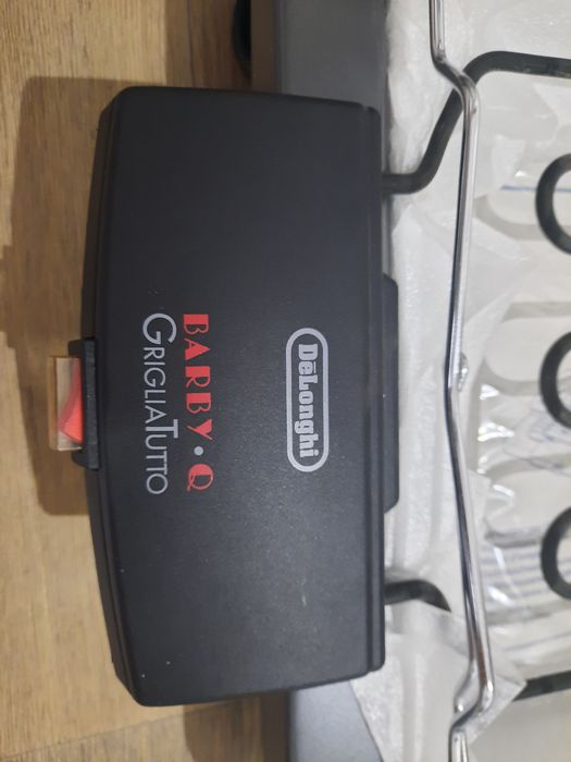 Электрогриль для барбекью Delonghi