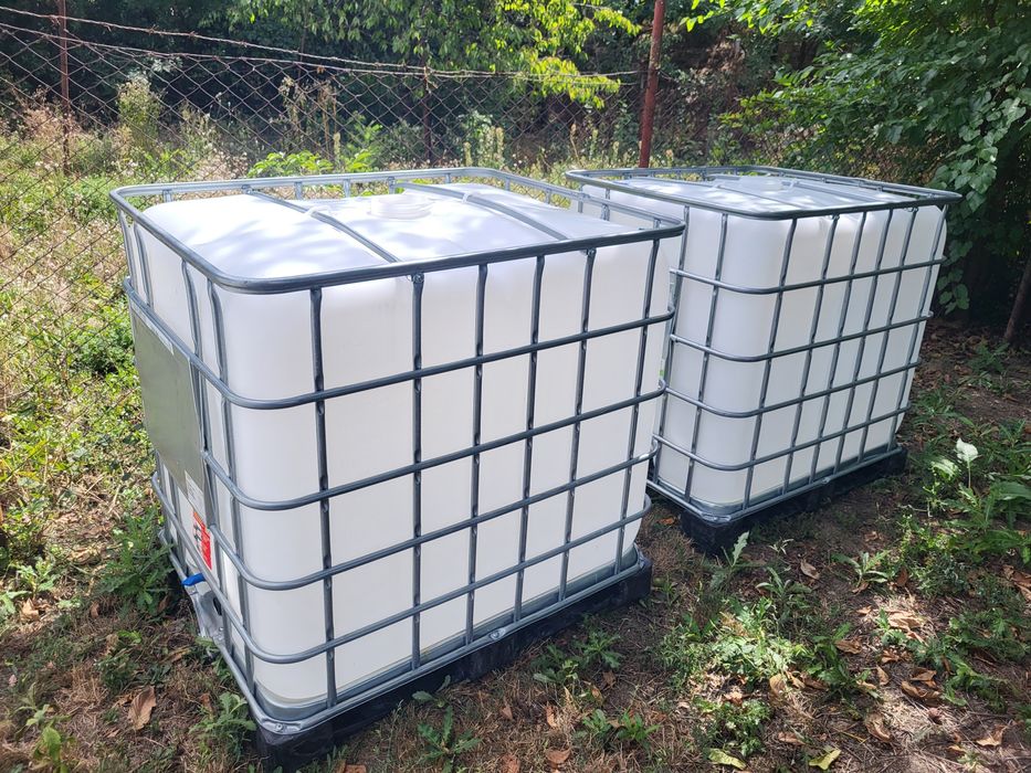 Vând butoaie IBC 1000l  impecabile ca noi!