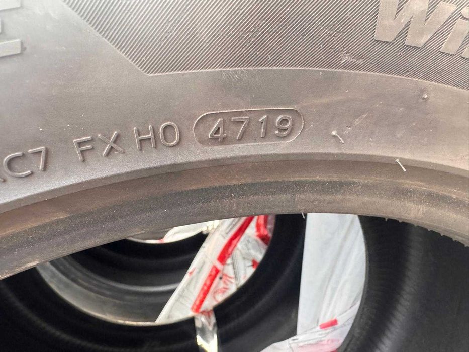 4 Anvelope iarna 285 / 45 R21 hankook