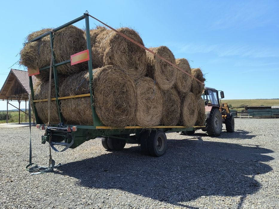 Trailer de baloti remorca de baloti