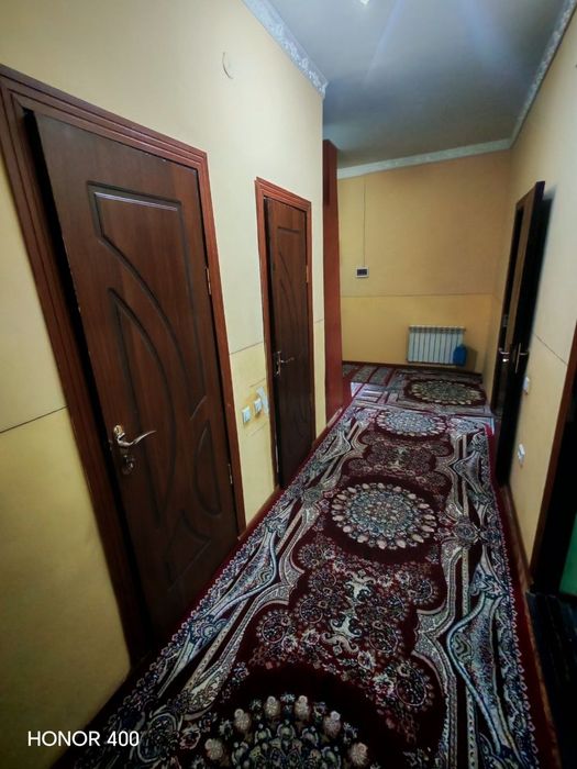 Вокзал Анзур аптекани рупарасидаги 2 хонали уй сотилади