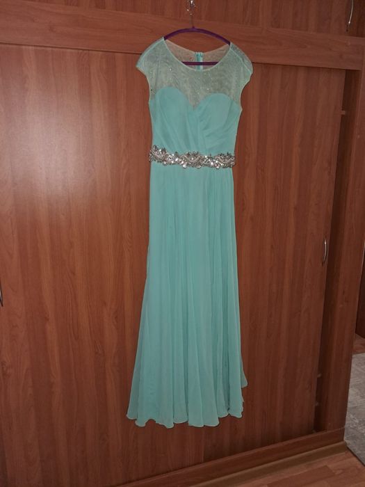 Платья, размеры 42-44