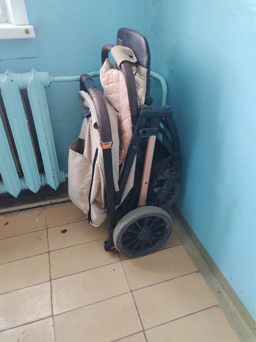 продам коляску зима/лето