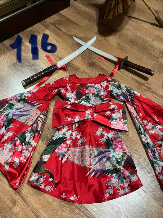 Костюмы девочковые на выступление