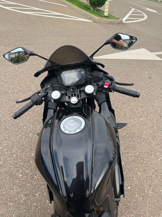 Yamaha yzf r125 (nu ktm cbr aprilia)