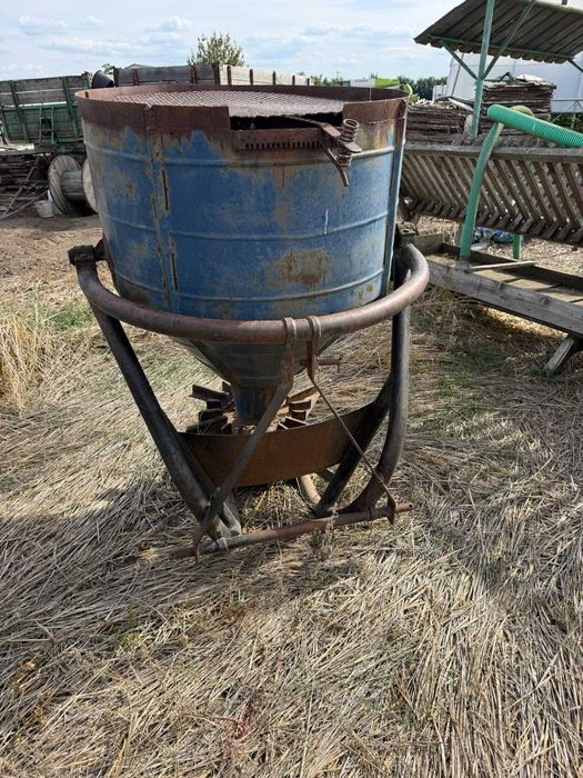 Vand utilaje agricole