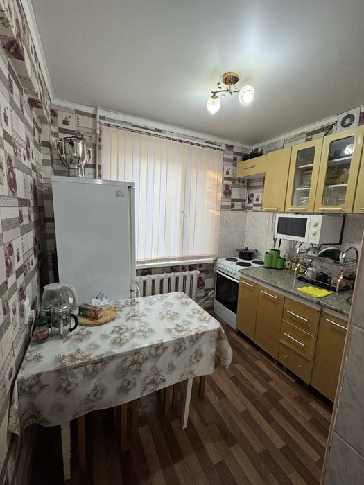 продается 2 комнатная квартира