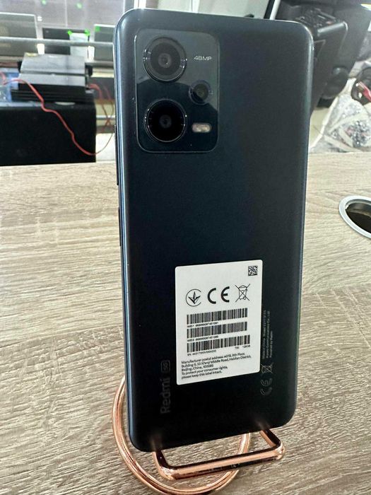 Телефон Xiaomi Redmi 12 4GB RAM / 128GB ROM