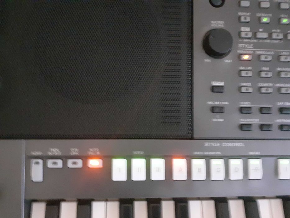 Yamaha s 770 mp3 wav player.