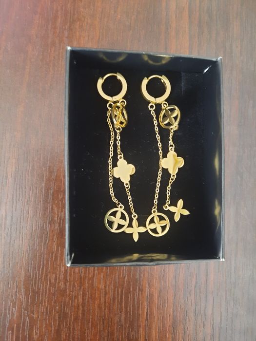 Срочно: Люкс Бижутерия серьги LOUIS VUITTON