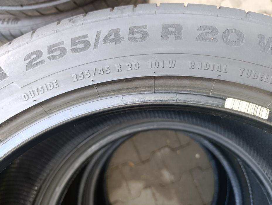 Anvelope de vara 255 45 20 Continental dot 2021