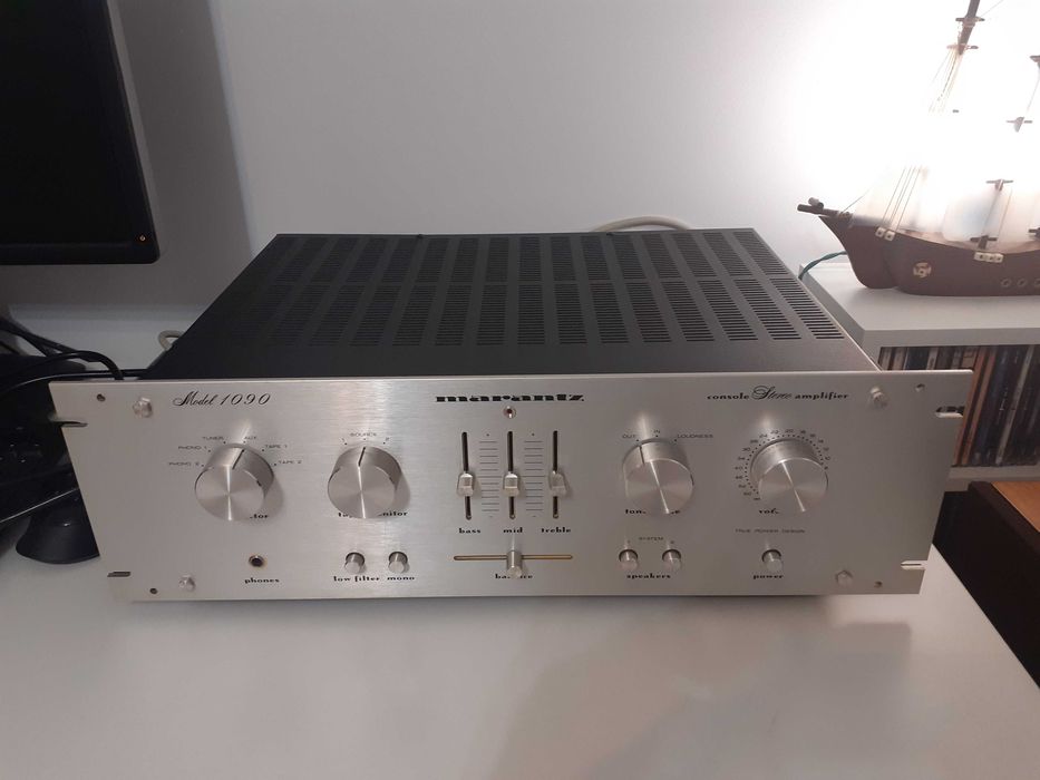 Amplificator Marantz 1090