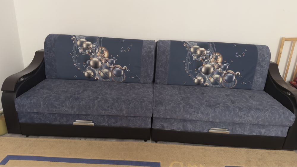 Продам диваны в отличном состоянии.