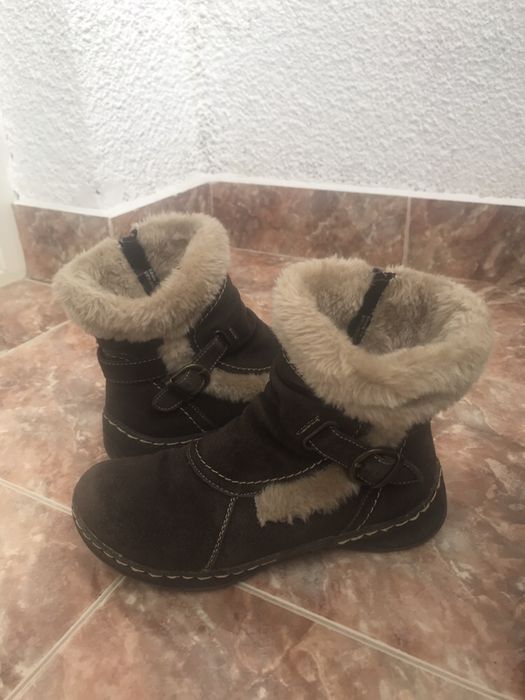 Оригинални ботуши Bare Traps + подарък