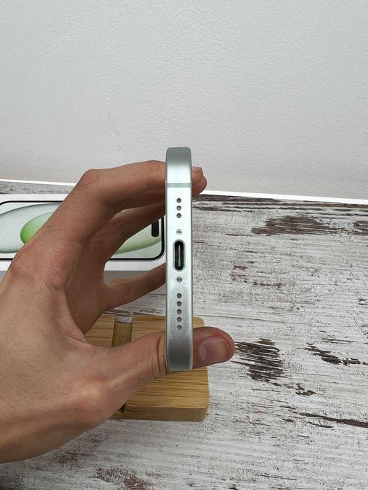 Iphone 15 - 100% БАТЕРИЯ - 2 Години ГАРАНЦИЯ - 128GB