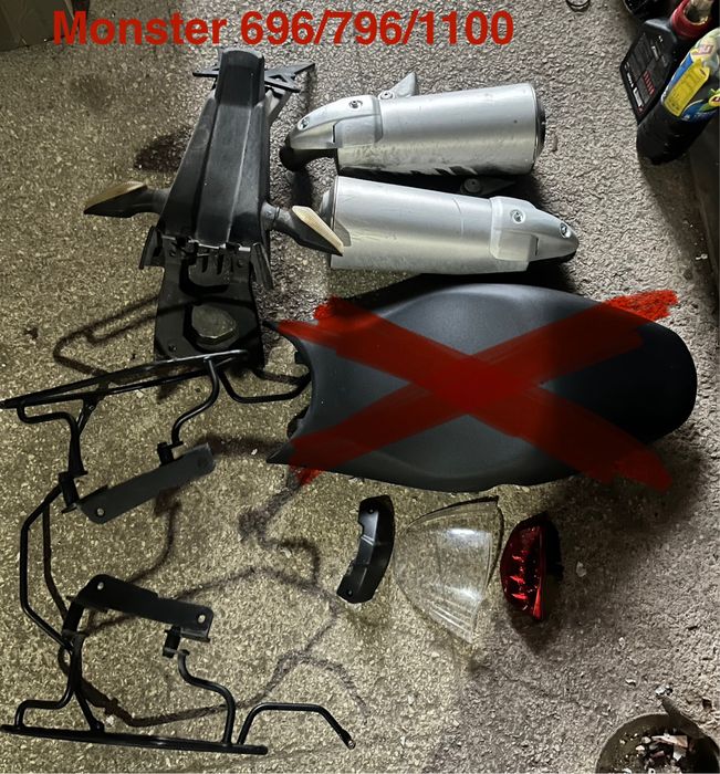 Piese motociclete (Monster 696, SV650, R125, RC/Duke125, Triumph,Kawa)