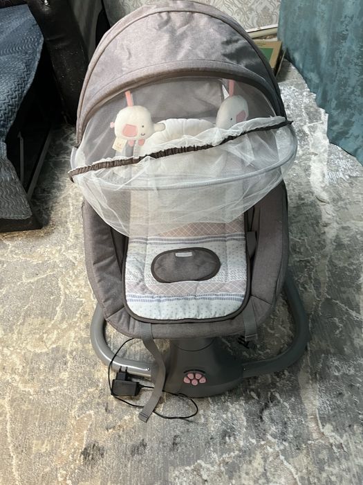 Продам детский  шезлонг