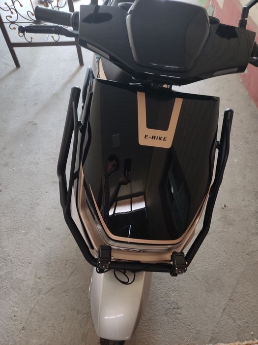 Скутер e-bike продаётся