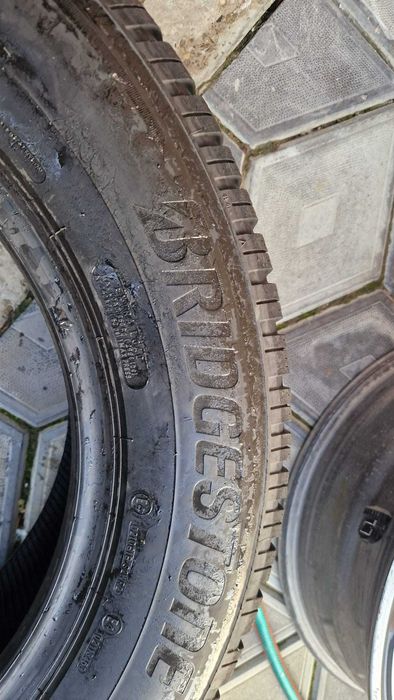 Anvelope iarna 225 65 R 17 Bridgestone 2023