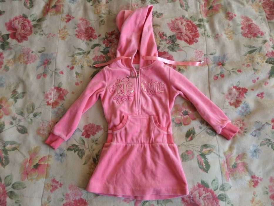 Кофта с капюшоном для девочки