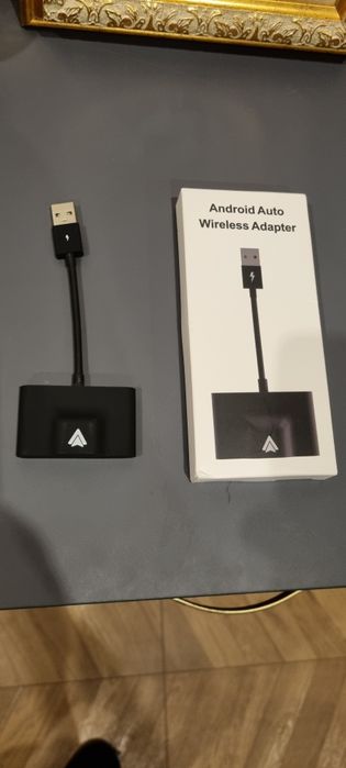 Адаптор за кола Android Auto