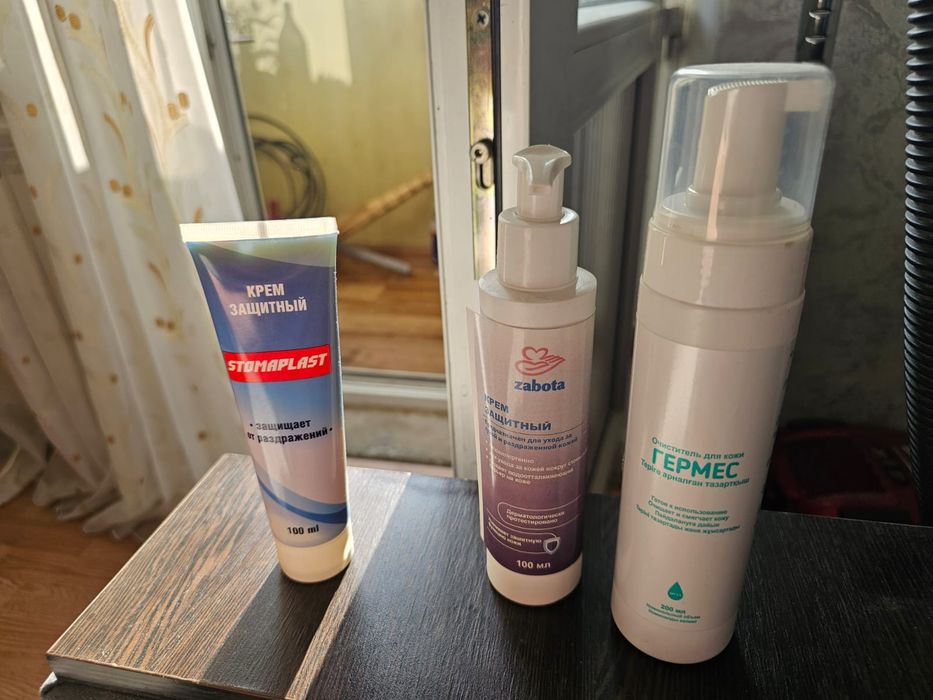 Очиститель для кожи Гермес