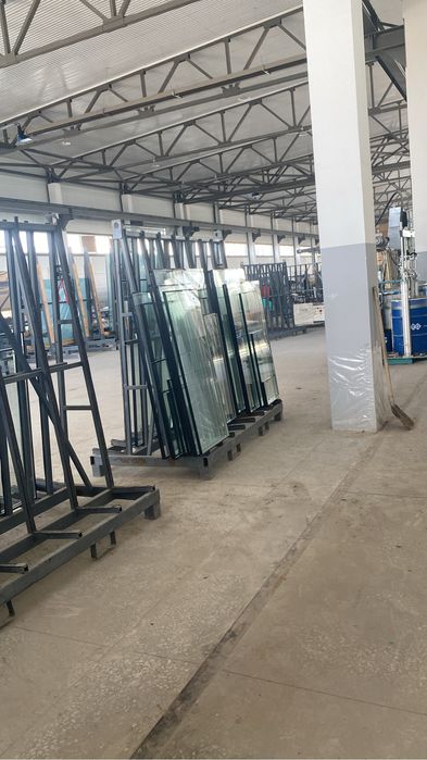 Изготовление окон перегорок витражеи