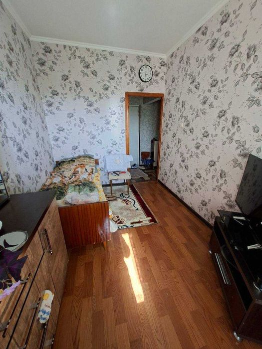 2х комнатная квартира срочна улучшенная планировка