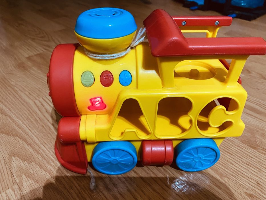 Tren Ambulanta telefon oita lumina veghe bebelusi copii