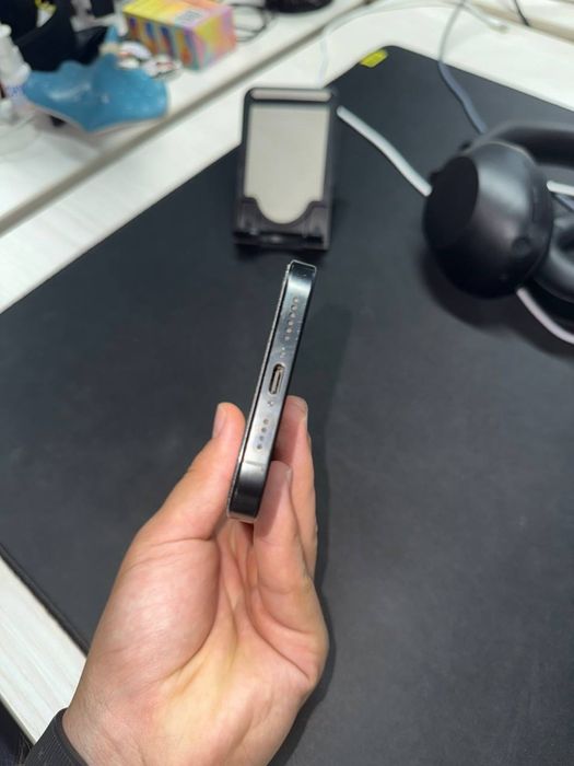 iPhone 16 pro max 16/512 gb, sim+e-sim, 93% battery