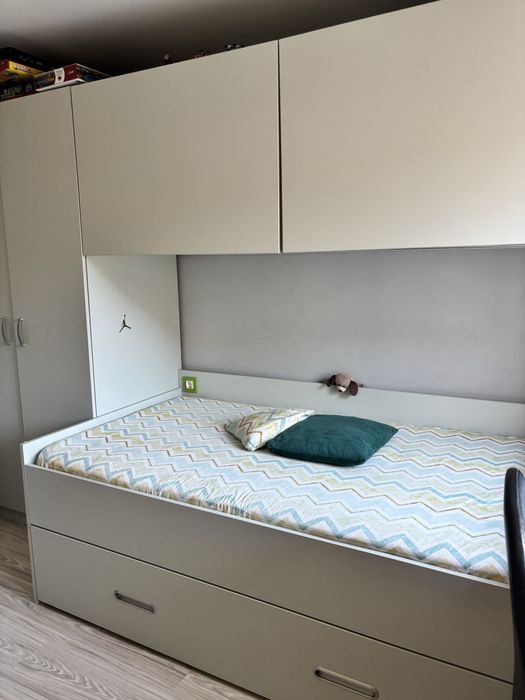 Детска стая пълно обзавеждане , правена по поръчка