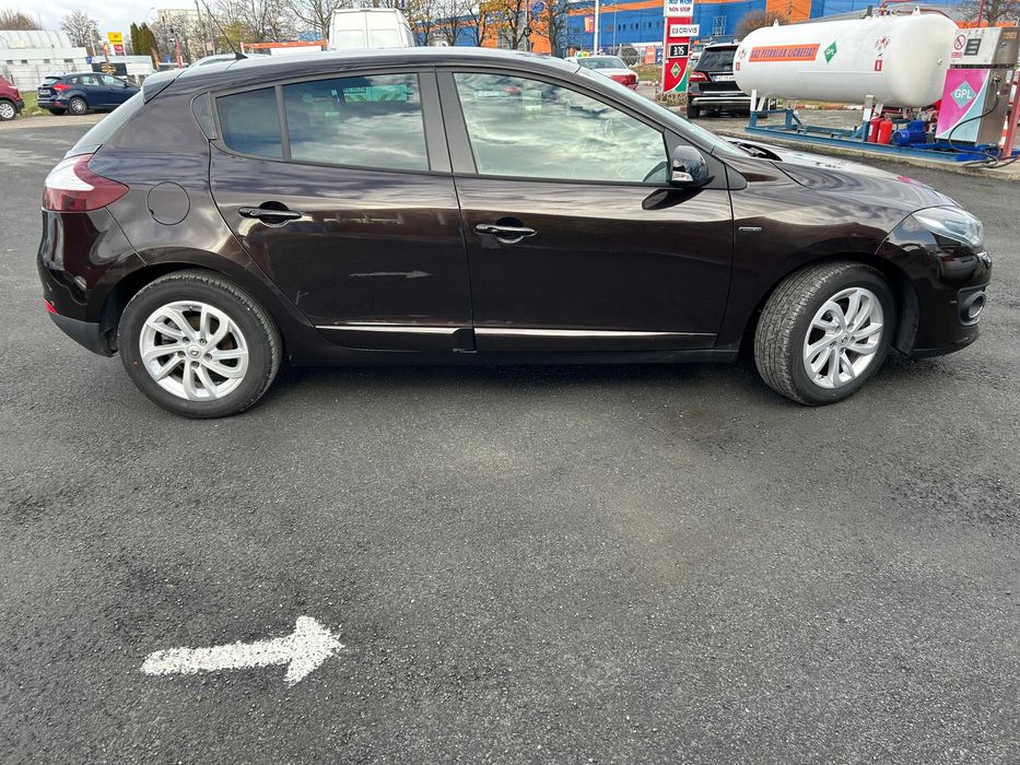 Vand Reanault Megane 1.2 Benzina