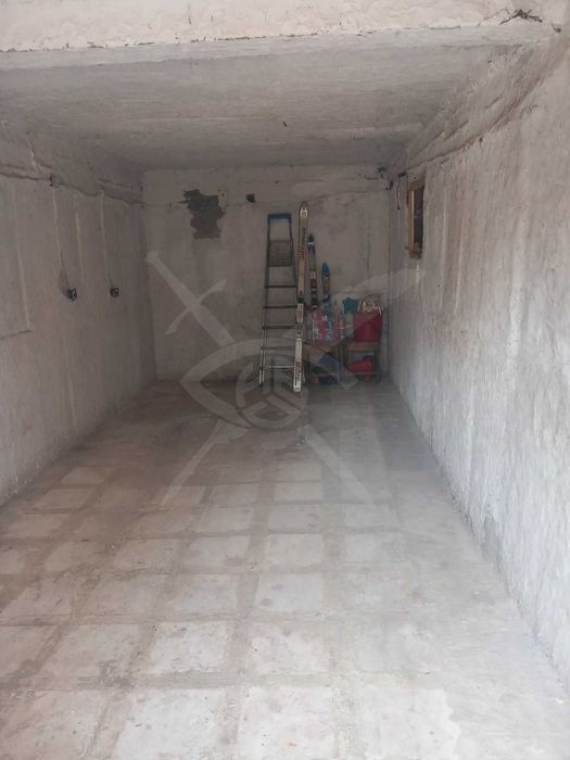 Продава се Гараж / Паркомясто в Пловдив, Кючук Париж - 19 кв.м за 1422 €/кв.м - Снимка #2