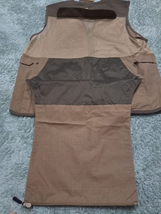 Vestă de vânătoare browning.