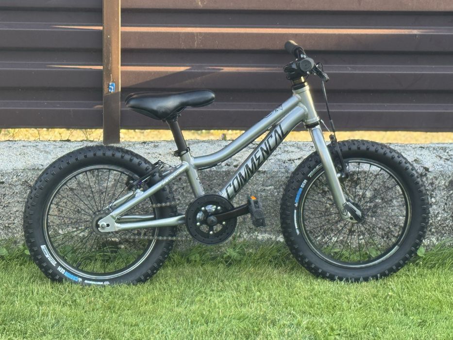 Bicicleta COMMENCAL copii 4-6 ani