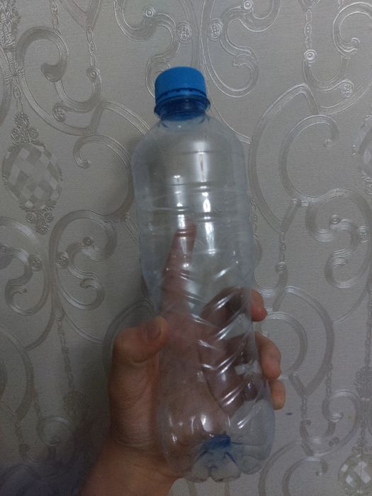 Бутылки продаются