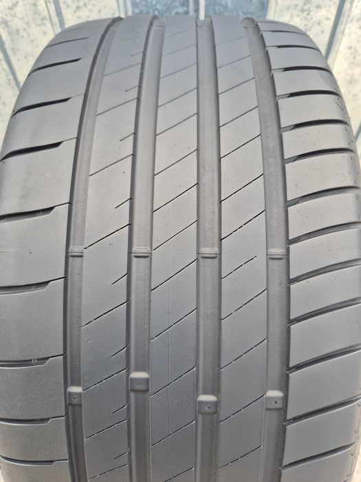 1 Anvelopa de VARA - 235/35/19 91Y - Bridgestone Potenza S005 AO - CA NOUA - DOT 2023 !