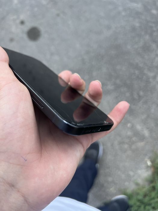 iPhone 15 128 GB
