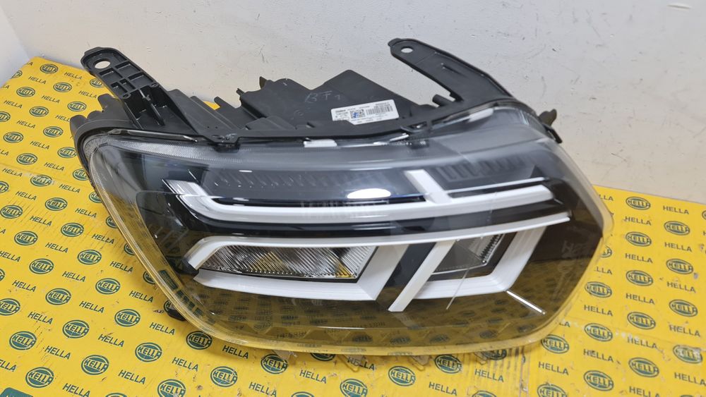 Far led Dacia Duster 2 facelift 260106194r alb