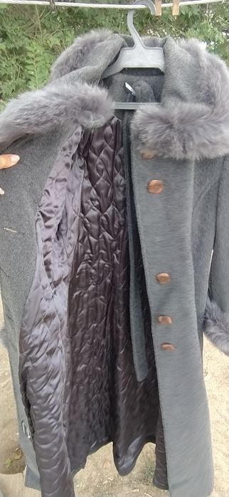 Пальто с этикеткой