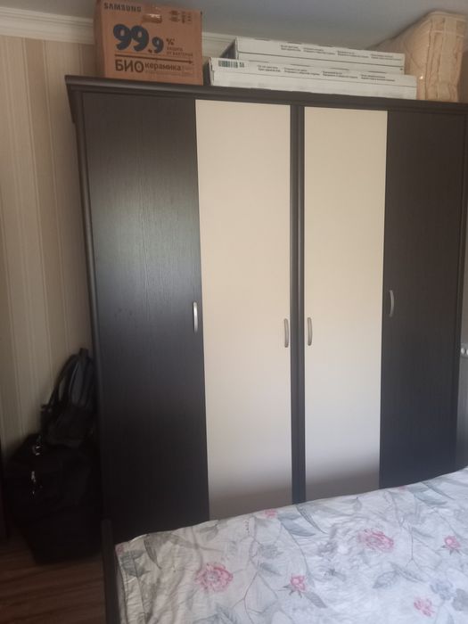 Мебел спальни диван