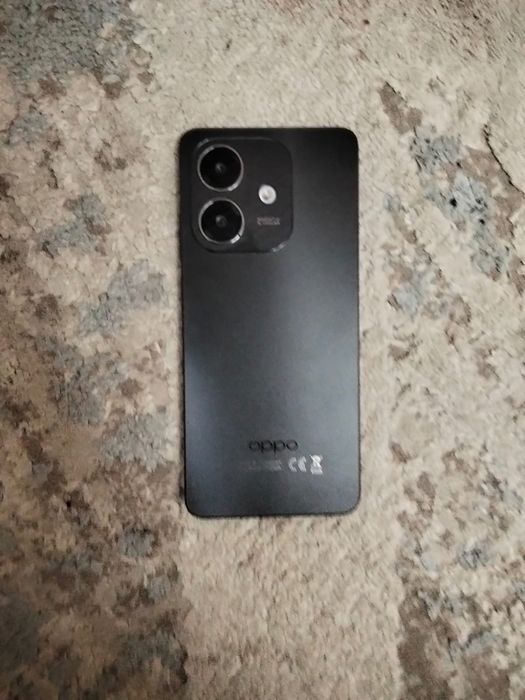 Телефон ОППО А 40М